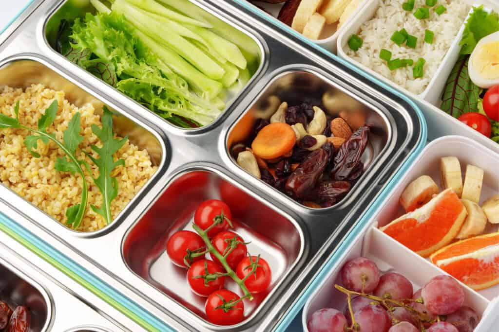 Kita Catering – Gesunde Lunchbox mit Obst und Gemüse