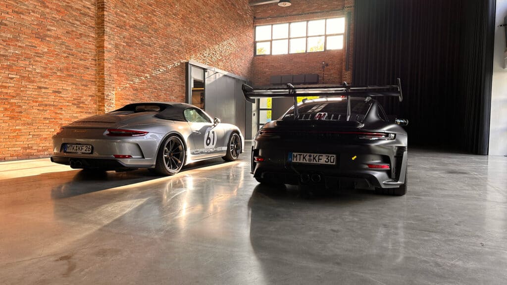 Vintage Loft – Porsche Showroom